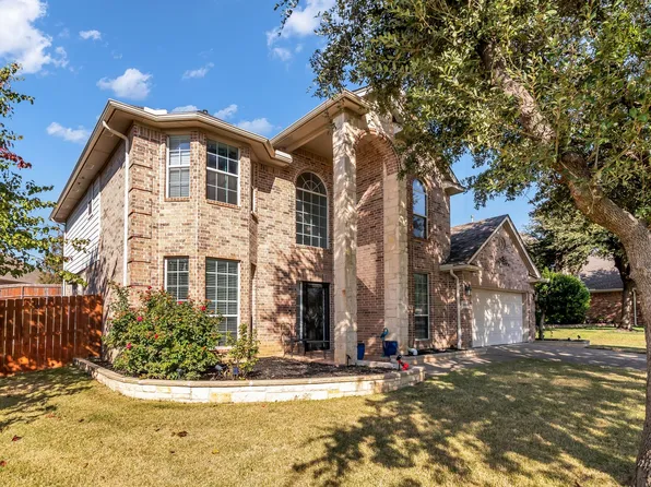 10605 Crawford Farms Dr, Fort Worth, TX 76244