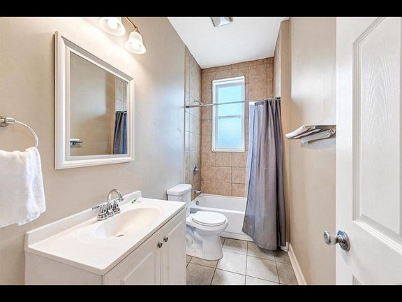 3rd image of 2001 Ann Ave Floor 1