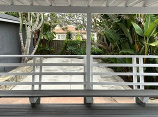 636 10th St, Hermosa Beach, CA 90254