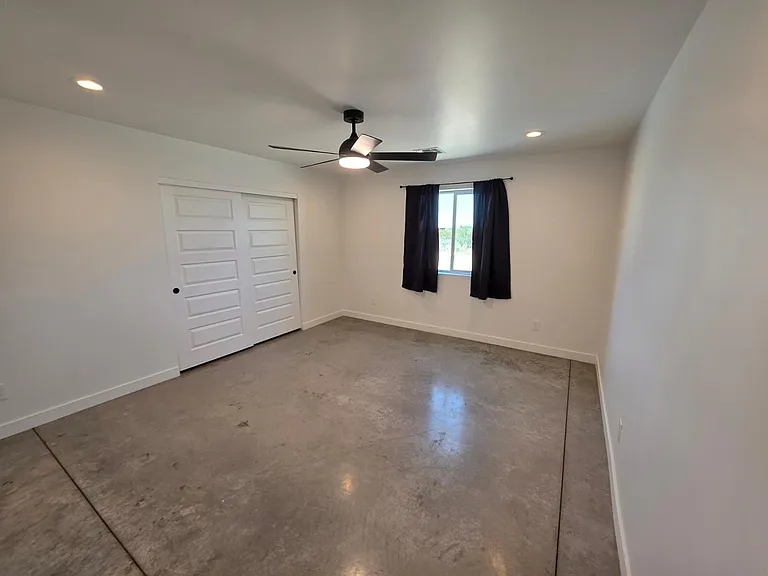 2061 W Daniel Rd #2 — Photo 22