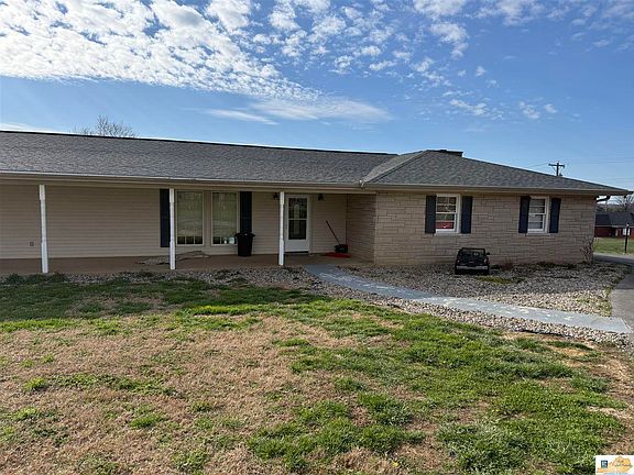 3rd image of 2457 Russell Springs Rd