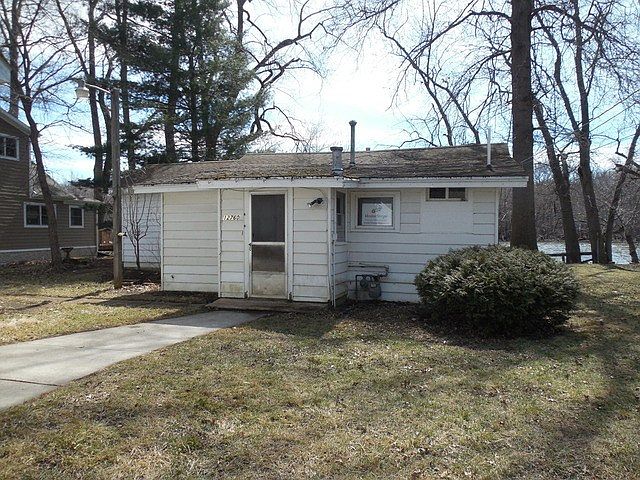 1st image of 12760 E Metcalf Ave