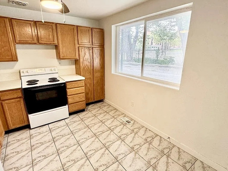 778 N 300 W #2 — Photo 3