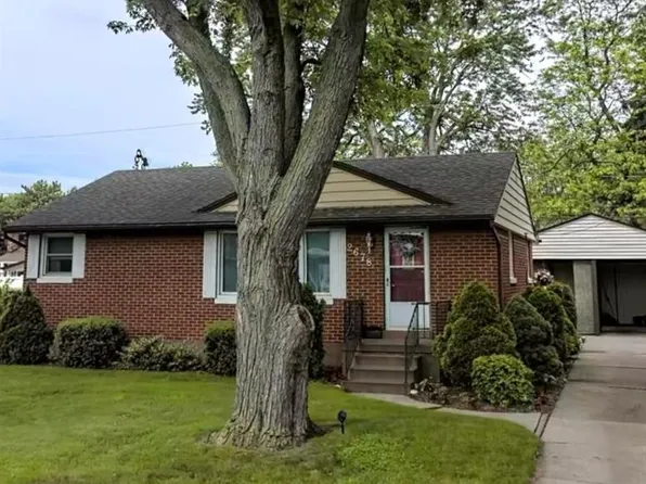 2678 Askin Ave, Windsor, ON N9E 3H7