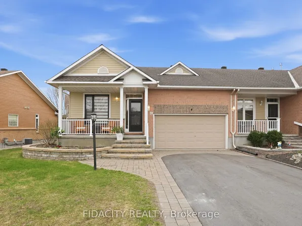 31 Sable Run Dr, Ottawa, ON K2S 1W8