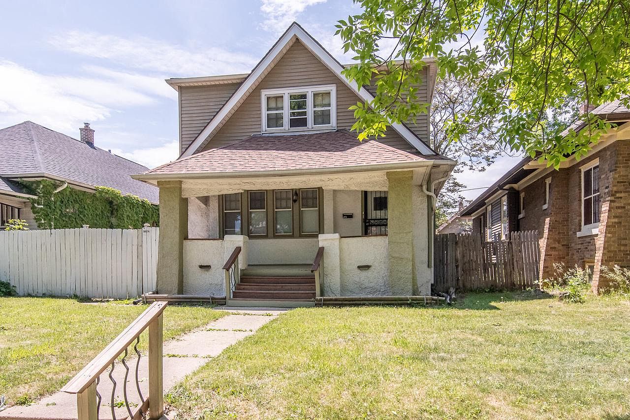 2971 North 38th STREET UNIT 2973, Milwaukee, WI 53210 MLS 1836345