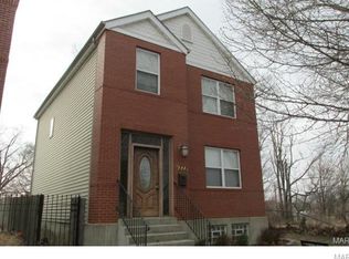 3666 Finney Ave, Saint Louis, MO 63113