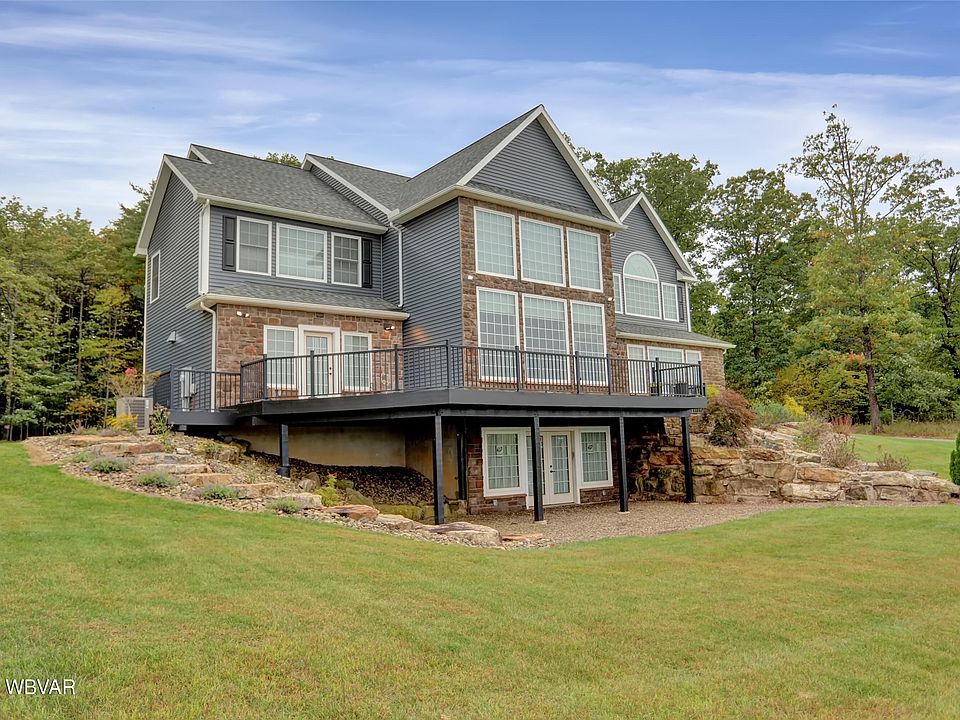 1st image of 159 Oakwood Dr