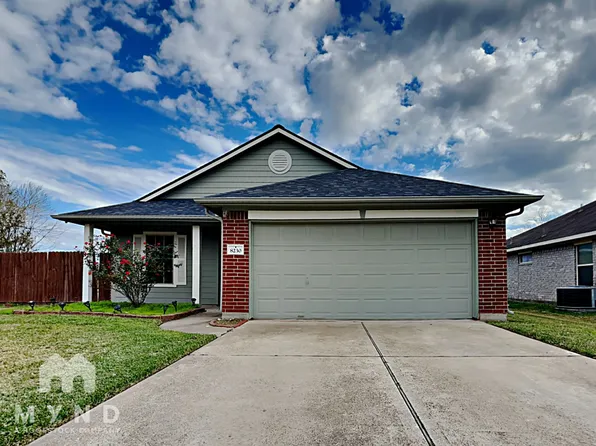 8230 Blackcherry Ln, Baytown, TX 77523