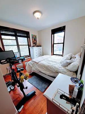 Rented by Compass | media 6