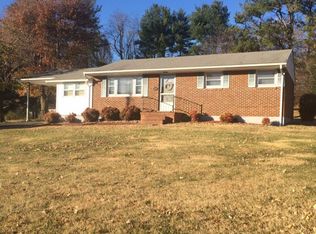 80 Whitten St, Rocky Mount, VA 24151
