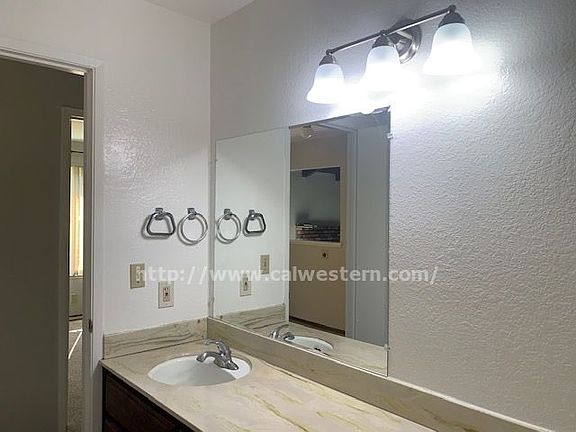 4th image of 1425 Kingman Ave APT 1