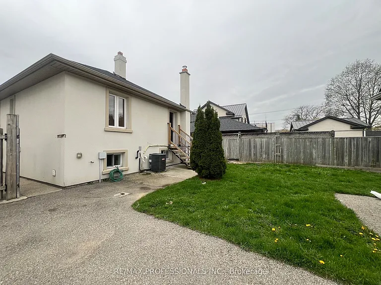 78 Athol Ave — Photo 30
