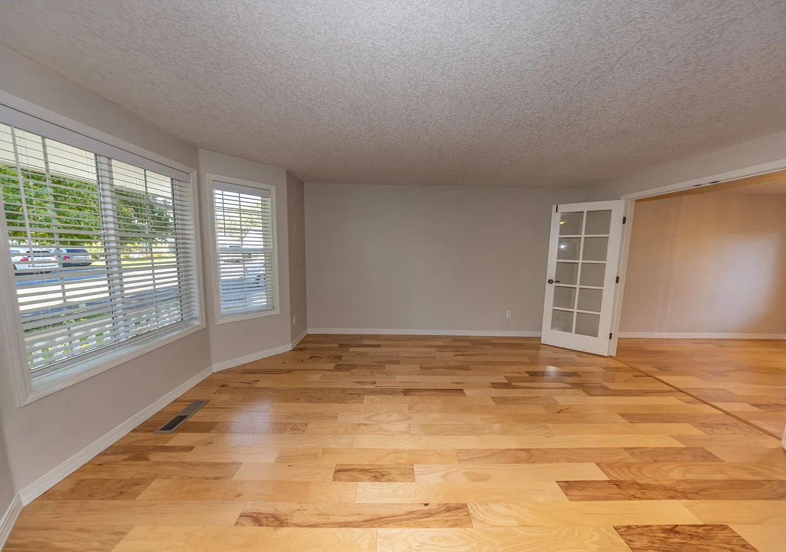 Battle Ground 4 bedr. - Clean and ready for move in now! — Photo 4