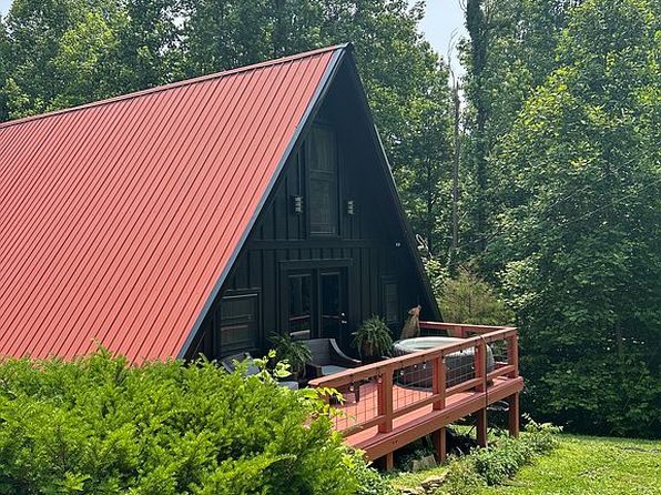 802 Livingston Boatdock Rd