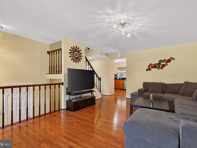 3316 Stone Heather Ct — Photo 10