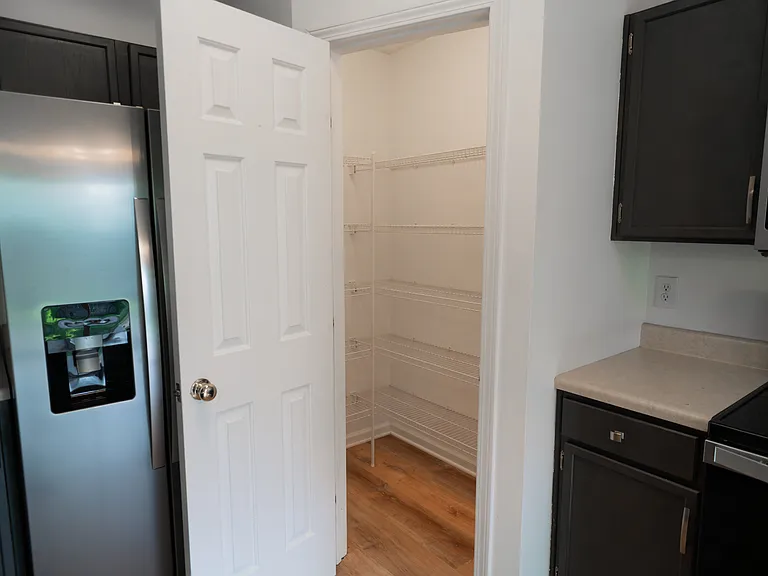 165 Nahcotta Dr — Photo 7