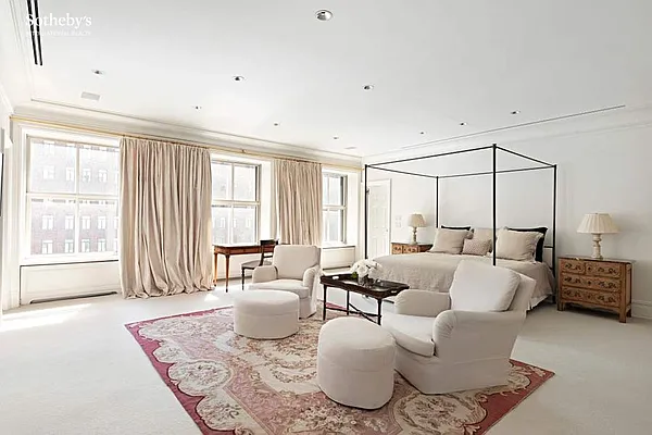 Sold by Sotheby's International Realty | media 8