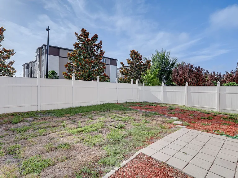 31 Tuscany Pointe Ave — Photo 22