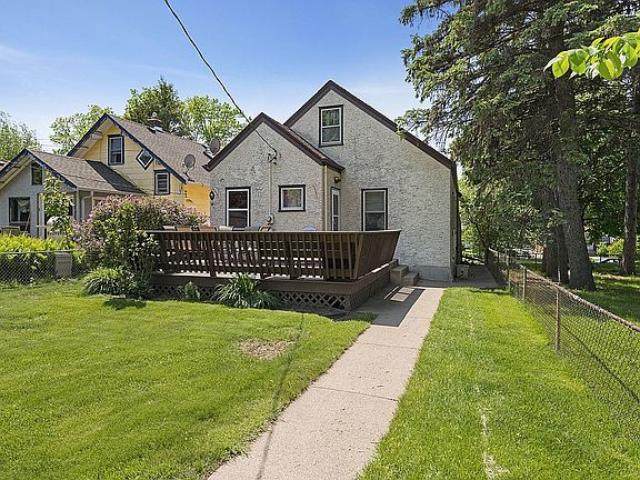 3rd image of 922 Cherokee Ave