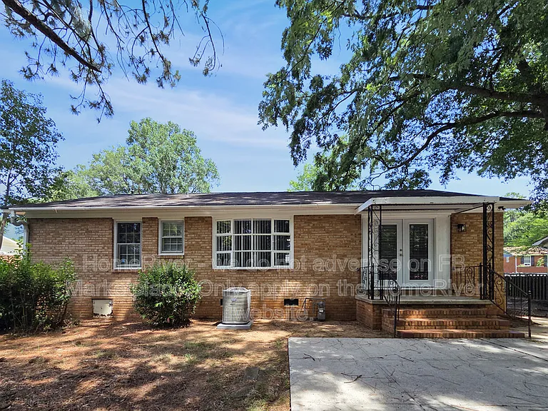 4723 Westcrest Dr — Photo 16