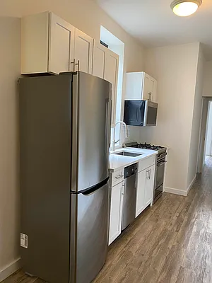 Rented by Park River | media 33