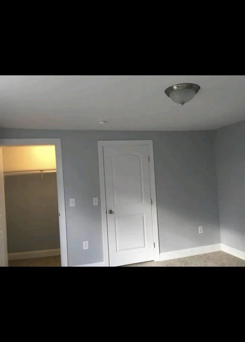 2 bed, 1000 sqft, $1,150 — Photo 2