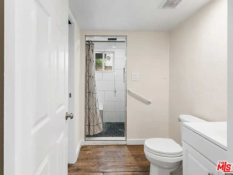 9200 Wystone Ave — Photo 26