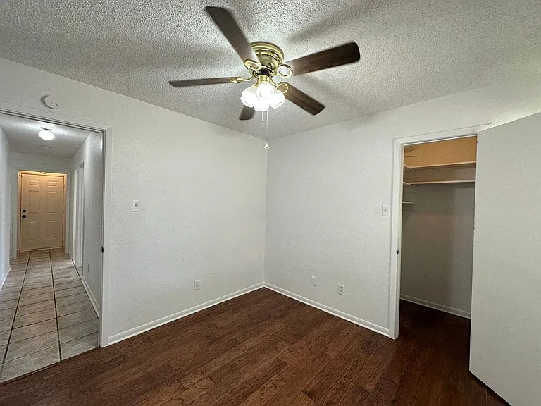 2003 Cedarview Dr — Photo 27