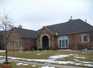 1111 Ridgeway Meadow Dr, Ellisville, MO 63021