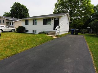 2268 Cardston Ct, Columbus, OH 43232