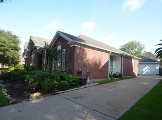 5315 Plantation Colony Dr, Sugar Land, TX 77478