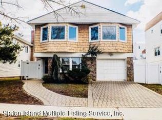 181 Merrymount St, Staten Island, NY 10314