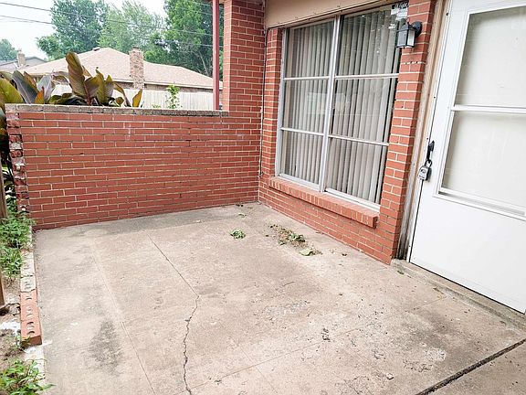 4th image of 6601-6605 NW 30th Ter #9