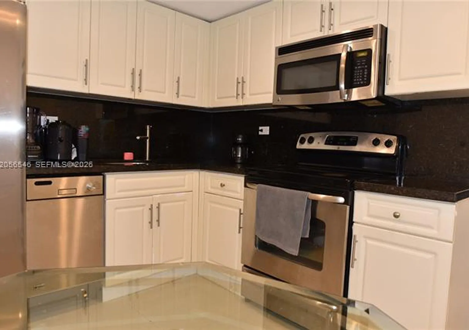 5555 Collins Ave cu-8K, Miami Beach, FL 33140 — Photo 1