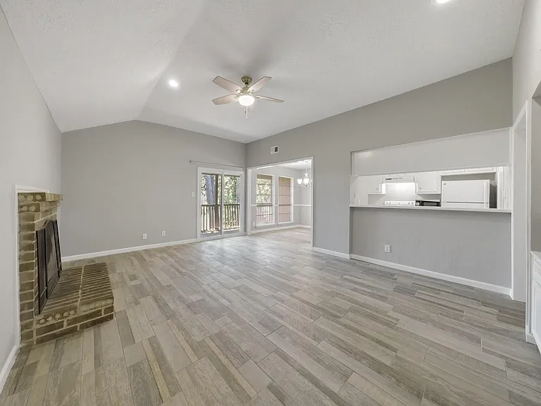 13607 Ravensway Dr #A — Photo 3