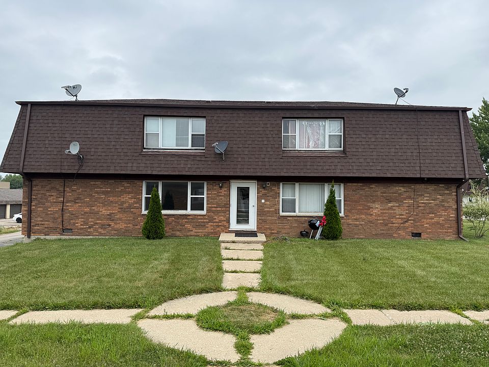 1st image of 1020 9th St #4