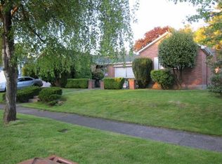 5217 S I St, Tacoma, WA 98408