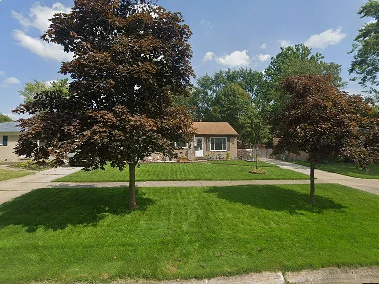 767 Georgia Ave — Photo 1