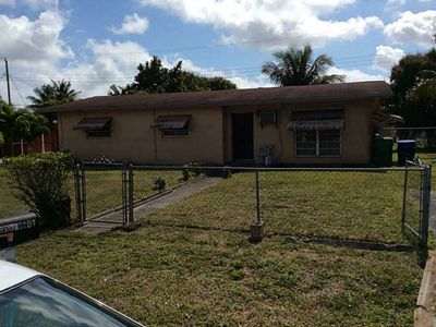 3840 NW 177th St, Miami Gardens, FL, 33055