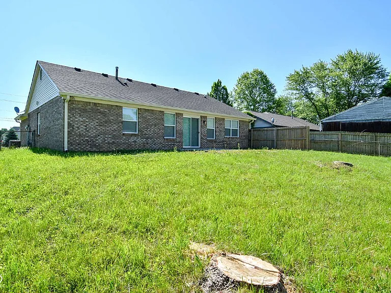 7826 Five Points Rd — Photo 37
