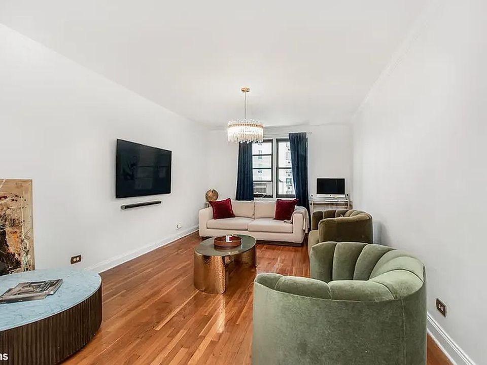 1st image of 512 Kappock St APT 2J