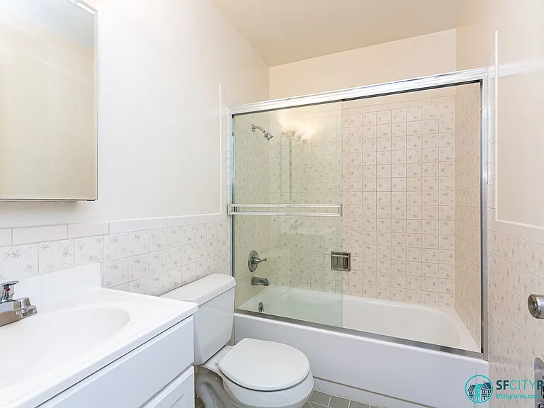1332 10th Ave #204 — Photo 12