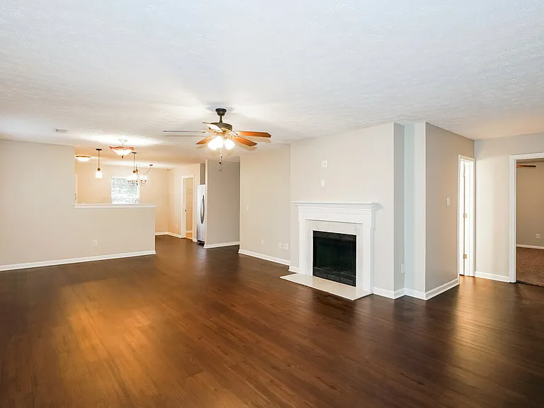 3005 Fieldstone Ct — Photo 5