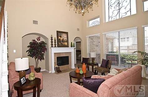 4th image of 1166 London Dr