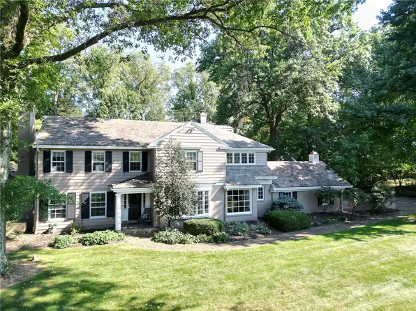 604 Berkshire Dr, Pittsburgh, PA 15215