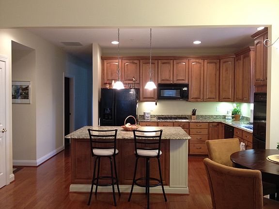 Open. convenient kitchen