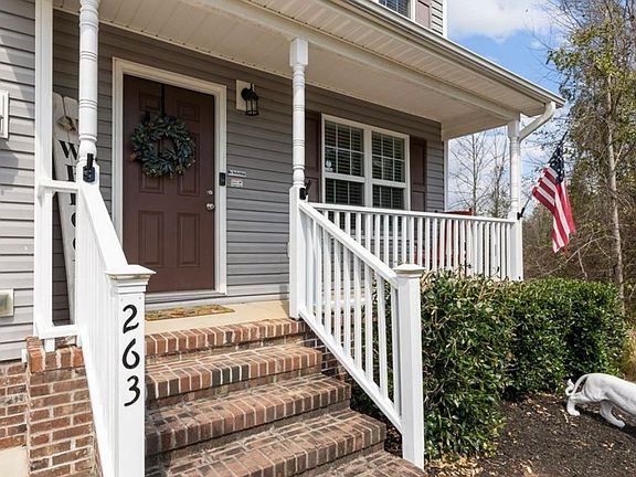 3rd image of 263 Autumn Ln