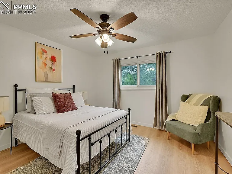 239 Tanna Ct — Photo 21