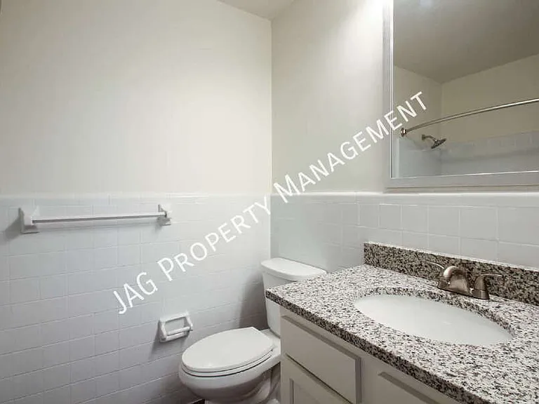 1436 Berrier St #2 — Photo 17